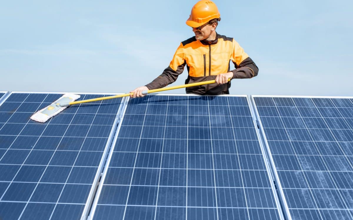 Solar panel cleaning Brisbane QLD for maximum efficiency